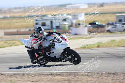 media/Oct-14-2023-TrackXperience (Sat) [[0517685739]]/Level 3/session 5 turn 12/